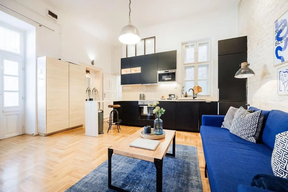 Wellness Penthouse Sauna & Jacuzzi-Heart Of City 布达佩斯 公寓